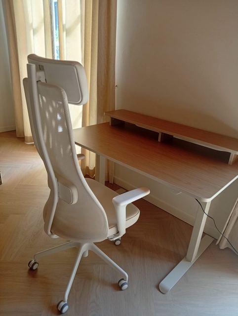 Bureaus, tafels & kantoor